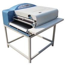 ［厂家直销］热熔粘合机、压衬机、服装机械设备