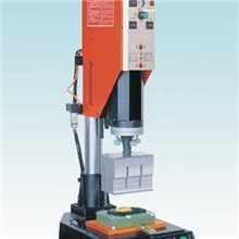 供应超声波车尾灯焊接机超音波热板机[图]