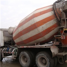 低价二手搅拌车，低价二手水泥搅拌车低价二手混凝土搅拌车，