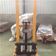 厂家直销3吨1.6米手动液压堆垛叉车手动堆高机手动液压铲车