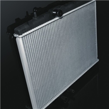 现货别克汽车散热器、雪佛兰汽车散热器汽车水箱，汽车散热器。