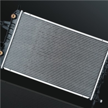 【厂家直销】供应各车系汽车水箱，散热器