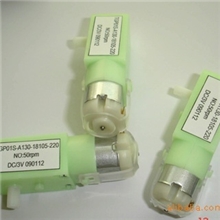 供应130电机配塑胶牙箱玩具牙箱电动牙箱塑胶牙箱减速牙箱