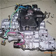 供应斯巴鲁森林人汽车配件汽油滤清器等原厂配件拆车配件