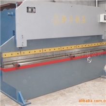 新乡新动力机械厂供应液压折弯机