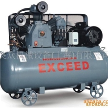 上海嘉定活塞式空压机，红五环W3.2/7空压机