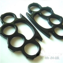 拳霸黑版纯钢手扣拳套铁拳头铁四指指虎武术体育用品批发