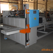 纸箱机械全新2600半自动糊箱机