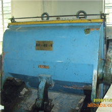 纸箱、纸盒加工成型设备9成新1500啤机、压痕机