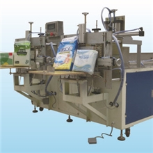 生产销售气动包装封口机械双头成人纸尿裤护理垫床垫自动包装机