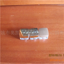供应5G亚克力瓶试用装包装，方形小膏霜盒