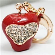 供应被咬一口大红苹果钥匙扣水果鑰匙扣金属韩版镶钻高档钥匙扣