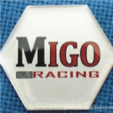 昆山厂家低价供应汽车铭板多边形滴胶铭板