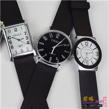 021pvc休闲手表时尚经典男士女士手表批发情侣对表精品礼品