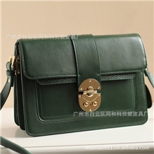 出货了！2013强势新款欧美高档时尚休闲真牛皮蛇纹单肩手抓包代工