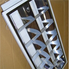 LED日光灯盘T5\T8\T10格栅灯盘