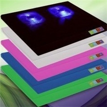 新产品新款超薄双风扇大风量工厂直销Q3散热垫