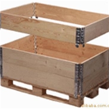 提供山东济南铰链包装箱