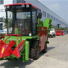 玉米收获机