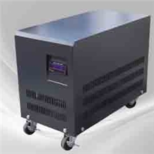 自耦变压器（三相）