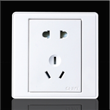 正泰开关插座7E5孔插座五孔插座二三插座促销中包邮