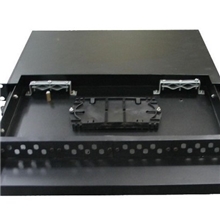 东莞常平厂家直销ST8口挂壁式终端盒光纤盒光缆终端盒