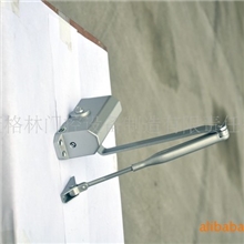 供应三阀闭门器(图)