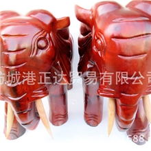 越南红木工艺品摆件木雕光皮象木质工艺品吸财吉祥大象礼品