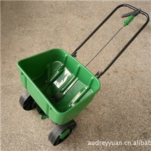 供应出口欧洲的施肥车园艺车TC2411和TC2416