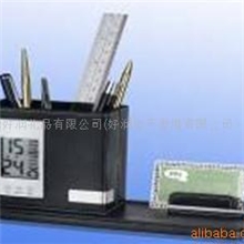 供应多功能笔筒/万年历笔筒/皮制笔筒/名片座