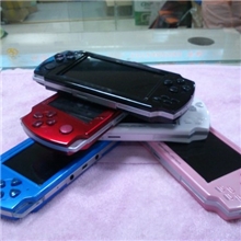 厂家直供PSP4.3寸带3000游戏，超长待机PSP游戏机，超低价格MP5