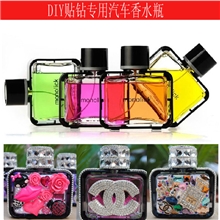 快美特魔立方玛酷仕车载香水座贴钻汽车香水座方形车载香水座