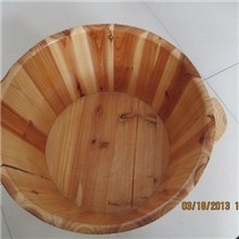 厂家直销新品香杉木桶小型特惠足浴桶