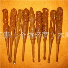 大量销售精品木雕耳勺时尚个性雕花木雕耳勺