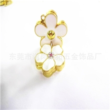 中国地区东莞谢岗金属礼品厂家专业生产：金属香膏盒