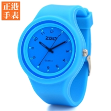 供应新款镶钻果冻表硅胶手表韩版果冻手表时尚硅胶果冻表批发