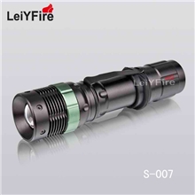 机械变焦手电正宗CREE变焦调焦调光强光手电筒140克