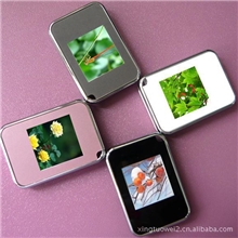 1.5寸小苹果钥匙扣带图片日历功能数码相框圣诞小礼品