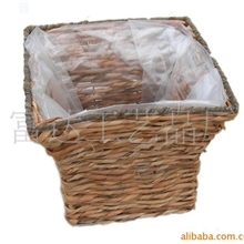 方形手工玉米皮藤编工艺品