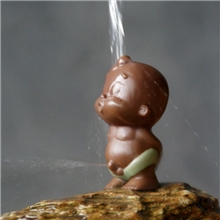 供应茶宠茶玩茶盘摆件撒尿童子紫砂尿童喷水可爱卡通紫砂泥人特价