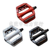 供应自行车脚踏铝合金脚踏山地车脚踏加大/加宽带防滑钉脚踏