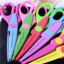 DIY手工相册配件花边剪刀/儿童安全/花边剪刀剪出老照片样式