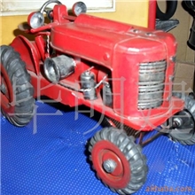 供应仿古拖拉机模型，家居装饰品