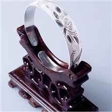 云南999手镯批发独特花朵图案手镯千足银首饰