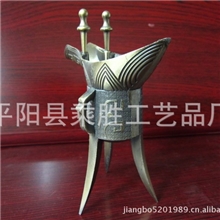 热卖仿古铜器三角酒樽特大号古代酒杯乾隆杯高10.8CM三角酒杯