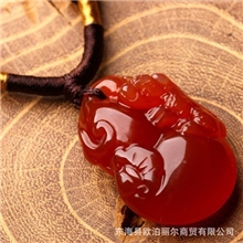 东海水晶天然红玛瑙貔貅吊坠男女士吊坠开运招财淘宝爆款批发