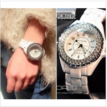 欧美大牌明星款明星经典白色满钻手表女表情侣表腕表80克6393