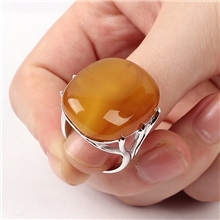 日月明品牌925纯银镶嵌琥珀蜜蜡戒指独一无二精美戒指