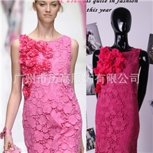 2013厂家直销春季新款古典韵味肩上钉花蕾丝面料修身连衣裙
