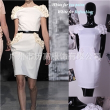 厂家直销2013新款外贸手工钉花国际公主缝修身连衣裙